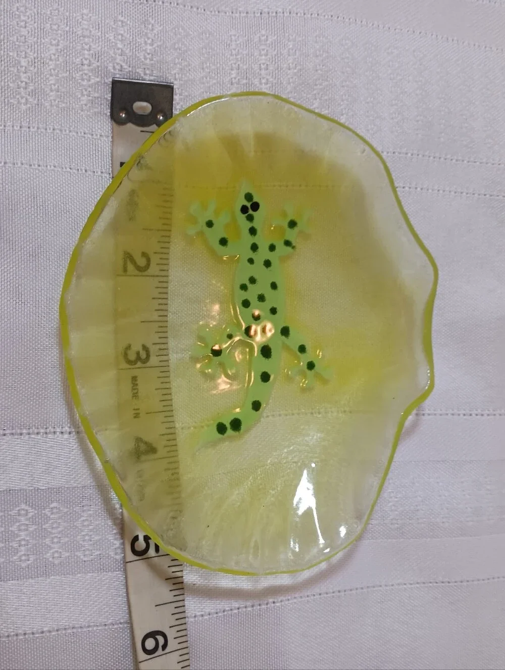 Gecko Glass Soap Dish